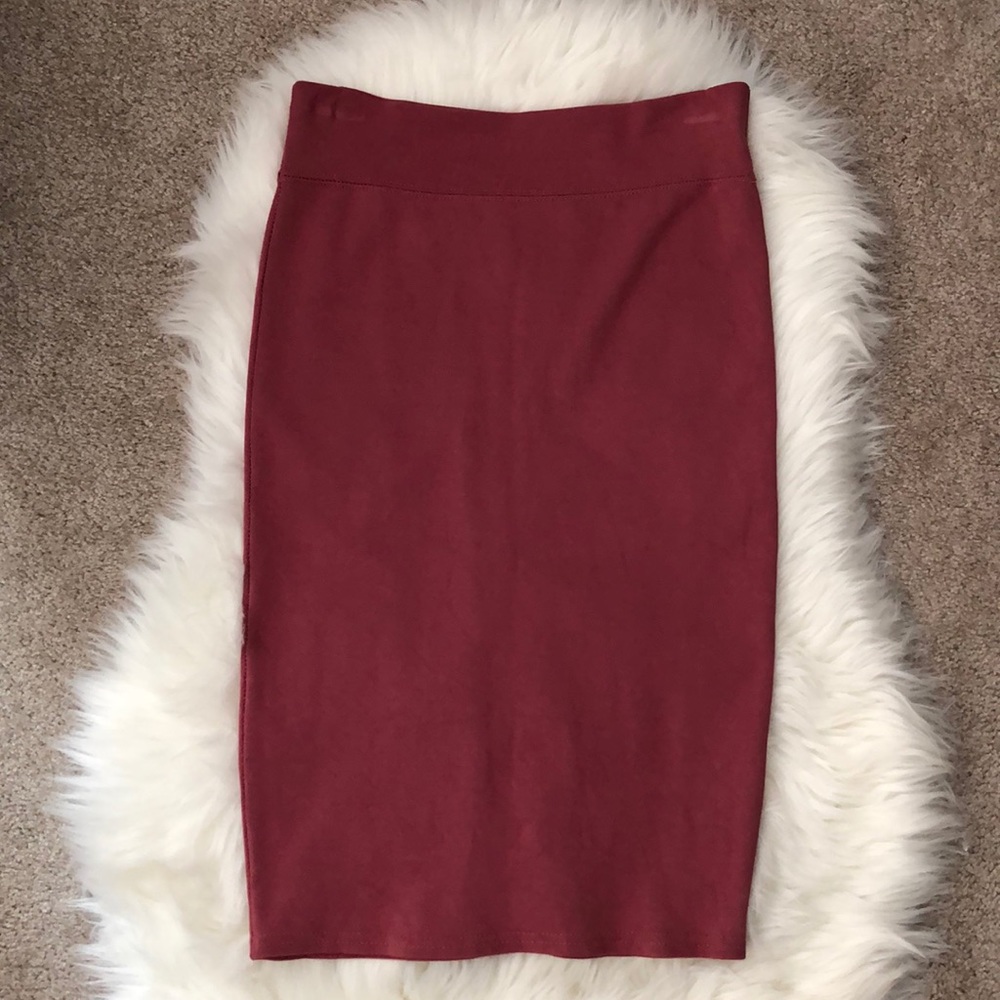 Women’s Pencil Skirt